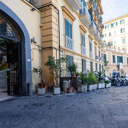 Apartamento Molo Caracciolo Nápoles Exterior foto