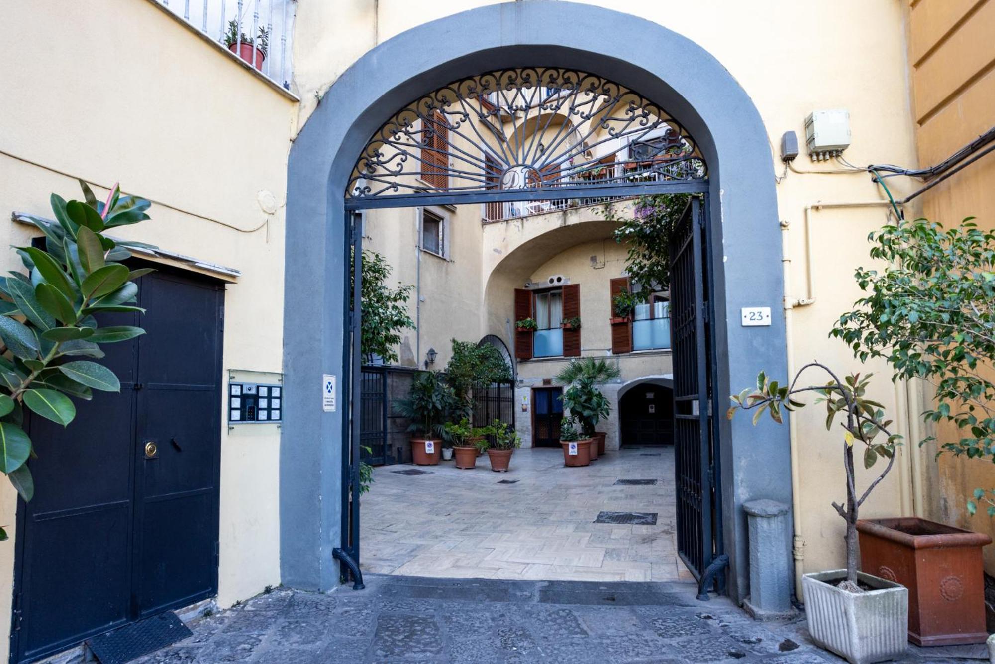 Apartamento Molo Caracciolo Nápoles Exterior foto